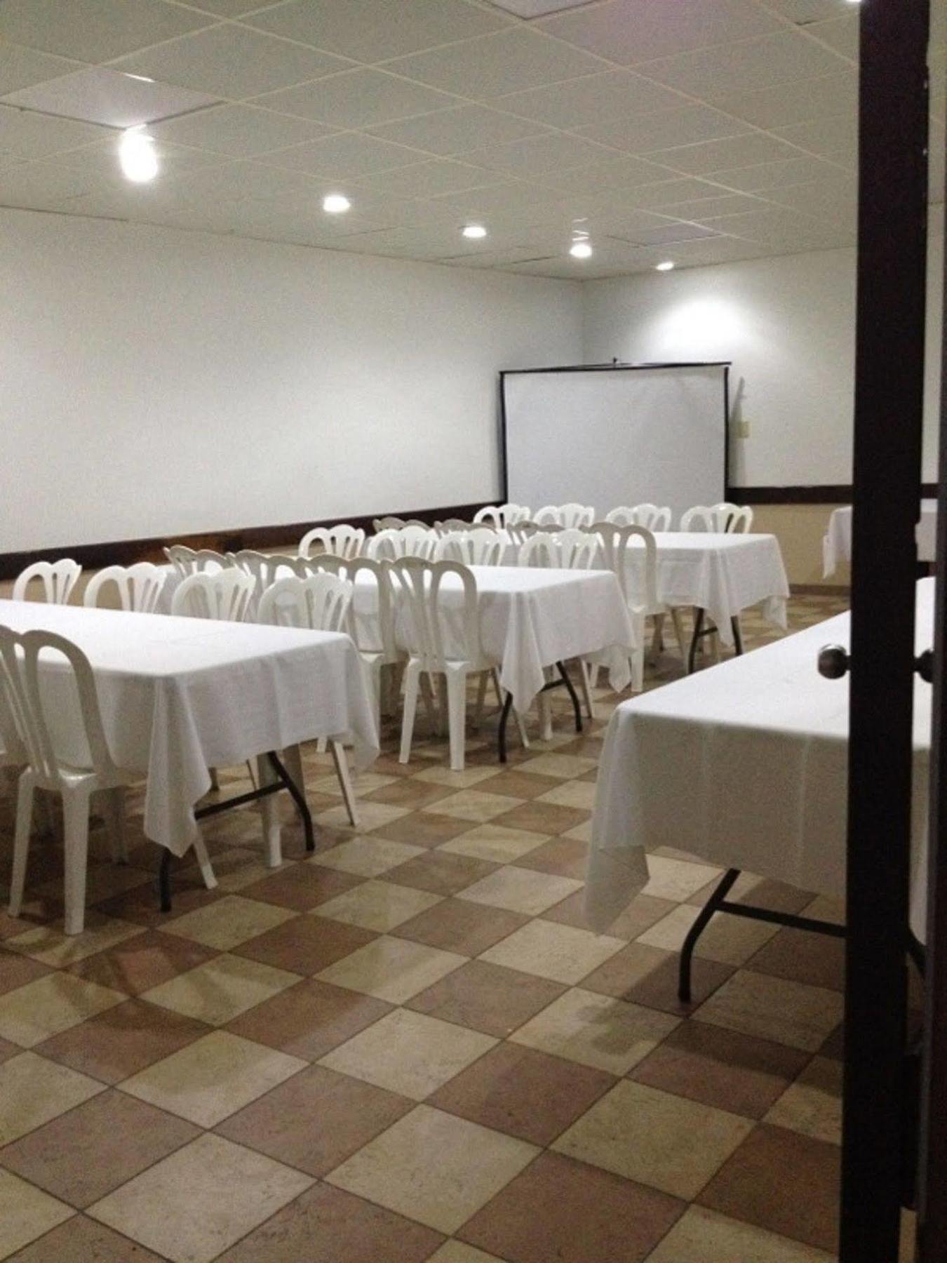 Arecibo Inn Exterior photo