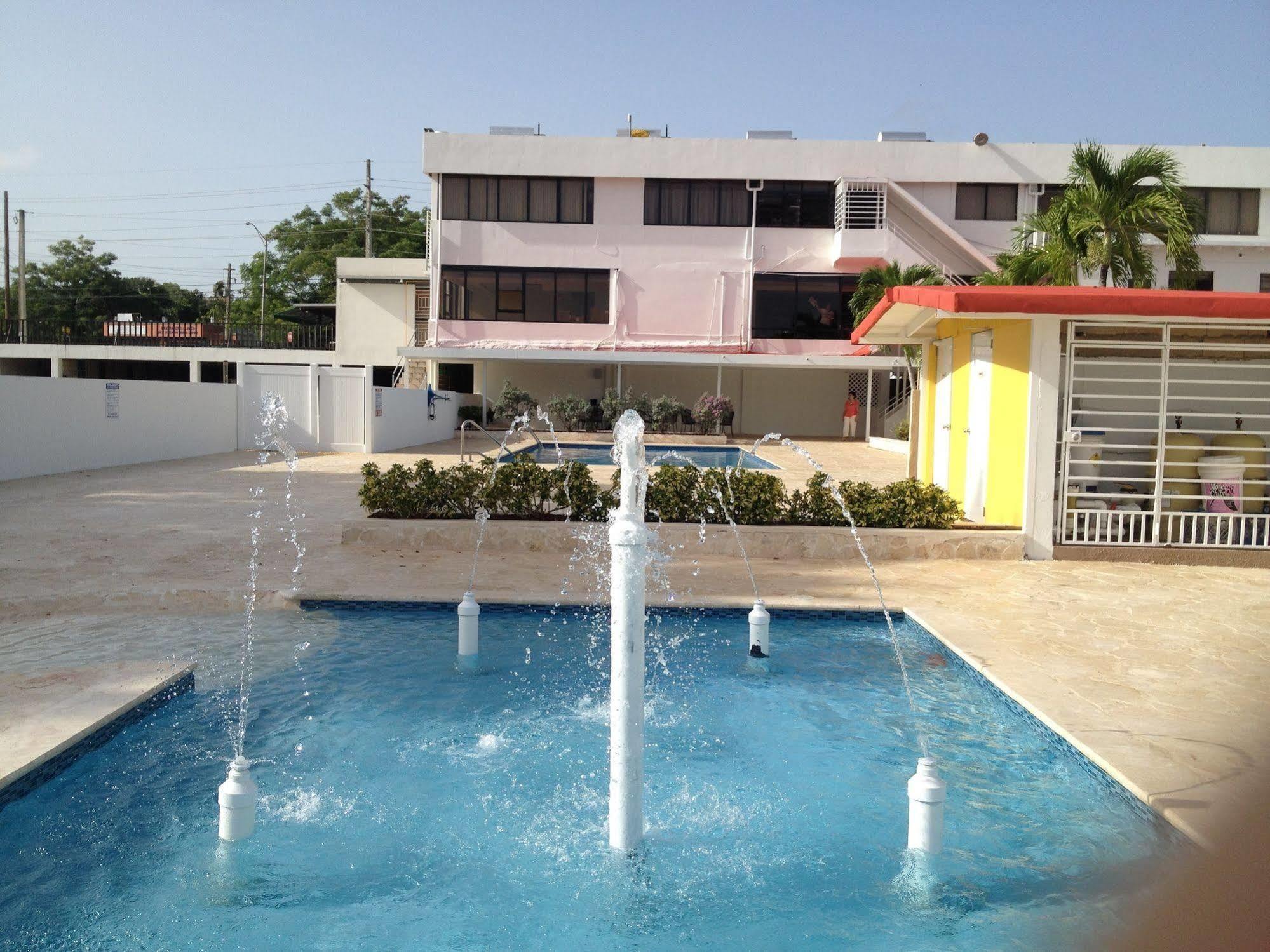 Arecibo Inn Exterior photo