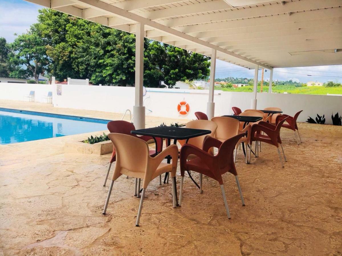 Arecibo Inn Exterior photo